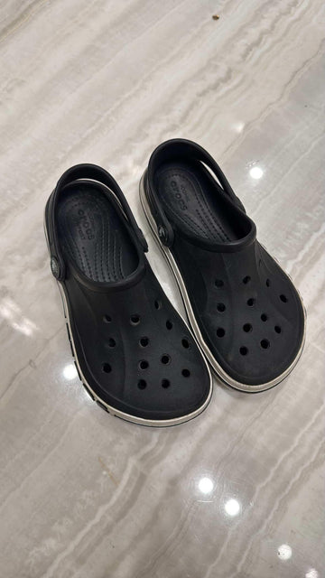 Crocs / Size C12